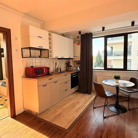 בוקרשט Cozy Apartment With Self Check-In Near Promenada Mall And Verdi Park מראה חיצוני תמונה