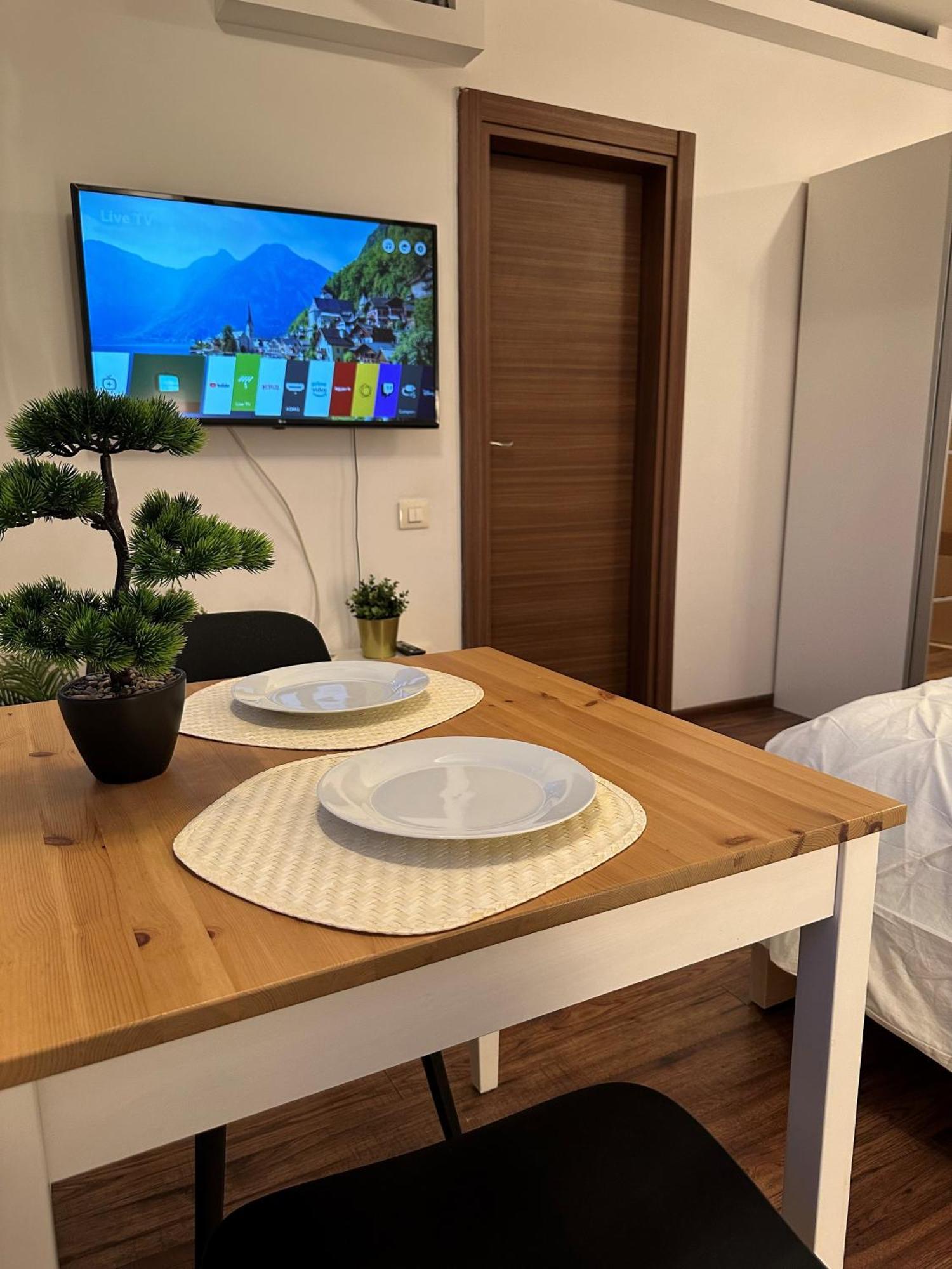בוקרשט Cozy Apartment With Self Check-In Near Promenada Mall And Verdi Park מראה חיצוני תמונה