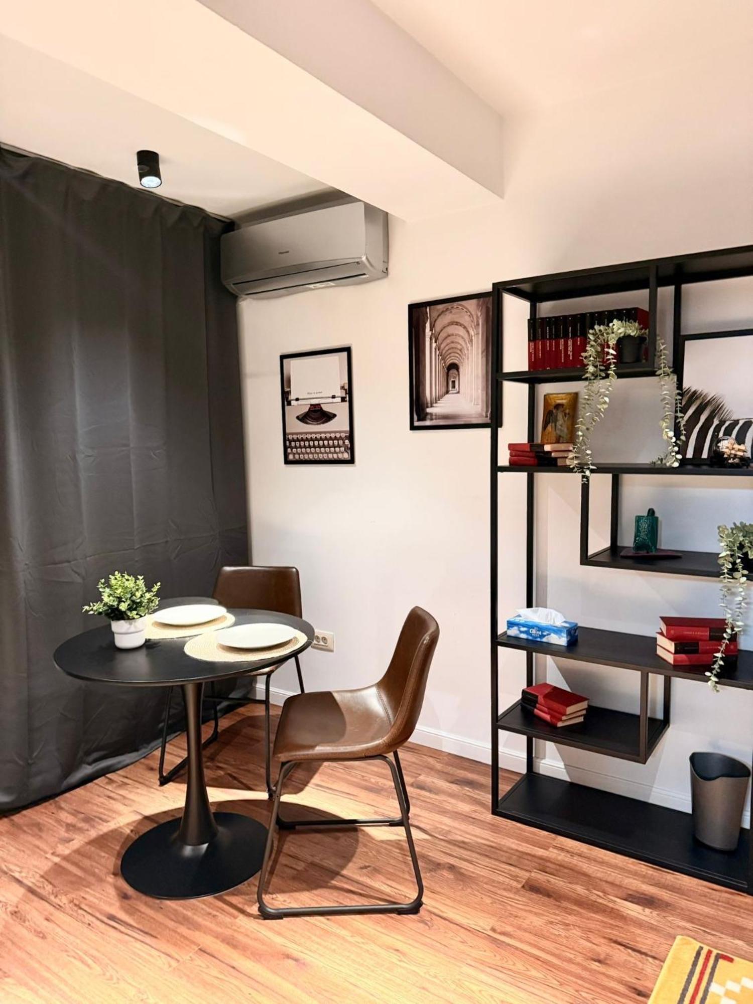 בוקרשט Cozy Apartment With Self Check-In Near Promenada Mall And Verdi Park מראה חיצוני תמונה